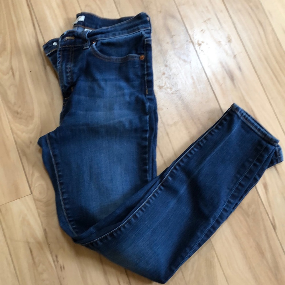 J.Crew size 28 medium wash skinny high rise